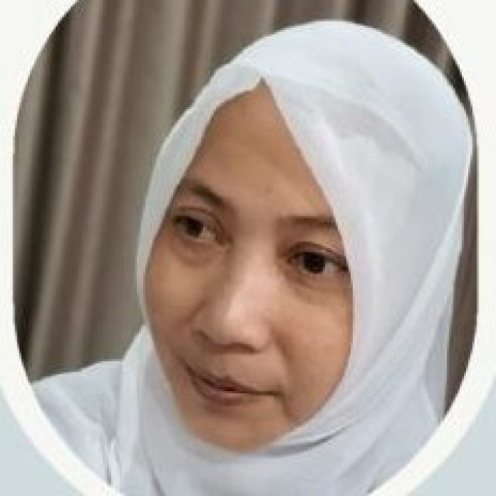 CV.-Hj.-Retno-Hastijanti-724x1024